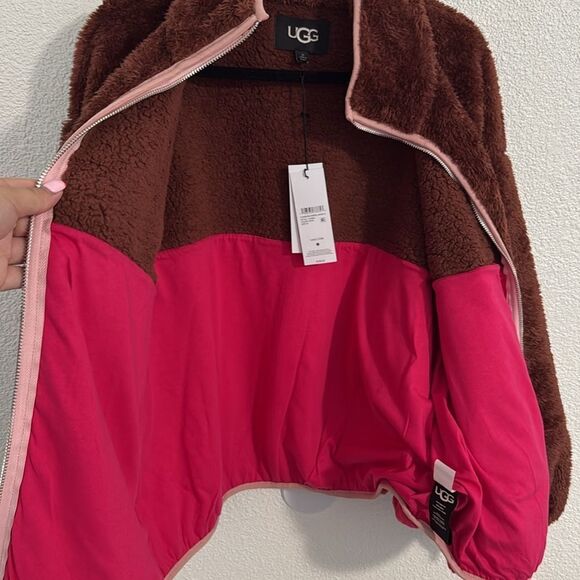 NWT- UGG-Marlene Sherpa Jacket II- pink and brown- Size medium - Picture 12 of 12